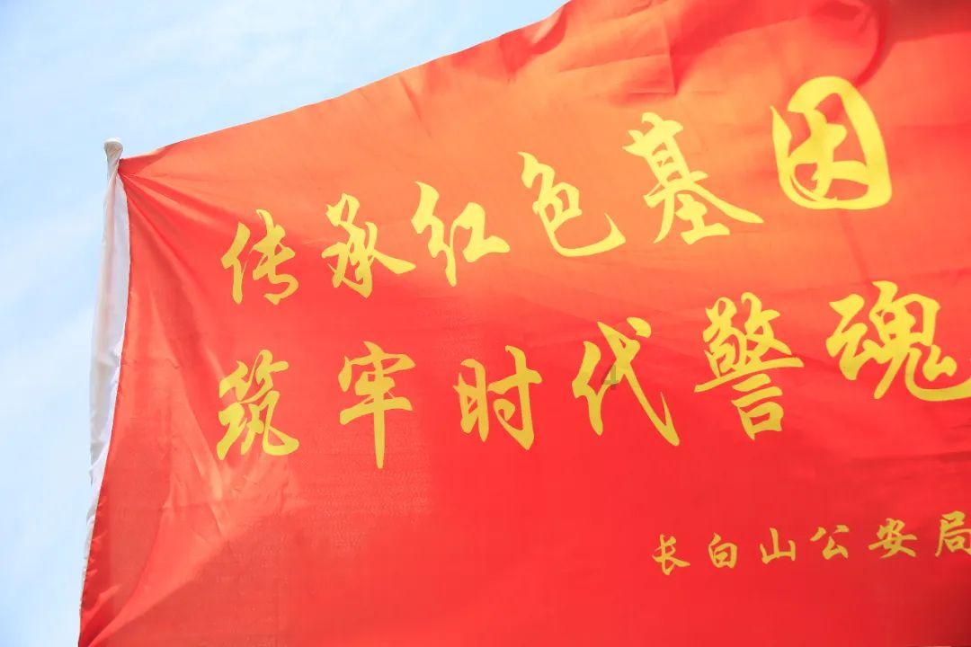 弘阳地产:因未支付2.8858亿美元债务,控股股东面临清盘申请