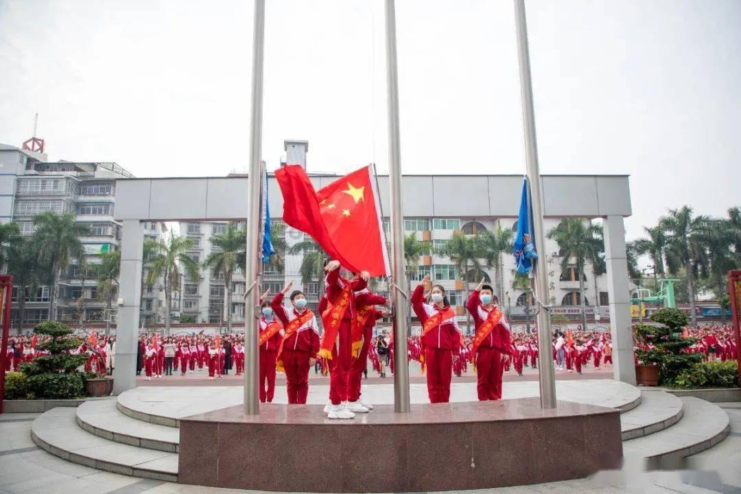 爱丽丝和闺蜜