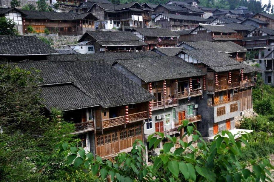 小蓝球向上跳