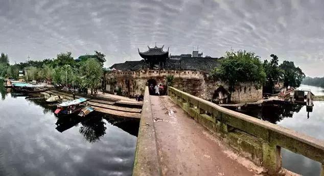 看好加盟商粘性和上游议价权,开源证券首予途虎“买入”评级